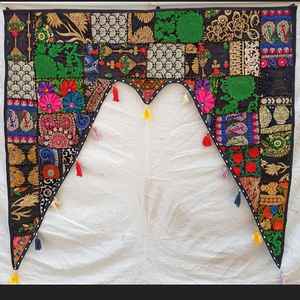 Tapiz Bordado a Mano Estilo Indio Vintage para Puerta, Decoración Tradicional Bandhanwar para el Hogar, Gran Adorno para Puerta (Azul) - Product Image 5