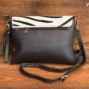 Hot Selling Luxury Ladies Animal Print Cowhide Leather Crossbody Bag for Women's Designer Genuine Leather Wristlet Flap Handbags - Product Image 5