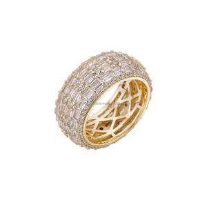 Bague de luxe en argent 925 avec diamant de laboratoire, design élégant et remarquable pour les détaillants de bijoux de boutique - Product Image 1