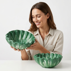 Tazón de Ensalada Clásico de Resina Ecológica, Tallado, Apilable, Apto para Lavavajillas, Hecho a Mano, Color Verde Menta, Vajilla para Hoteles y Restaurantes - Product Image 1