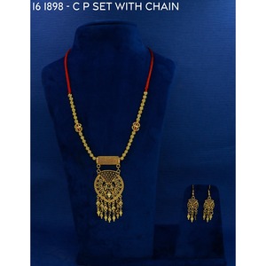 Exquisitos y Lujosos Conjuntos de Joyería de Moda para Bodas en el Medio Oriente, Estilo Dubái, de Aleación de Cobre con Baño de Oro, Collar y Pendientes para Mujer - Product Image 2
