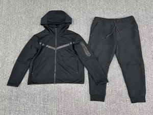 Ensemble de survêtement classique en molleton technique respirant, deux pièces, avec poignets côtelés et motif imprimé pour l'hiver - Product Image 5