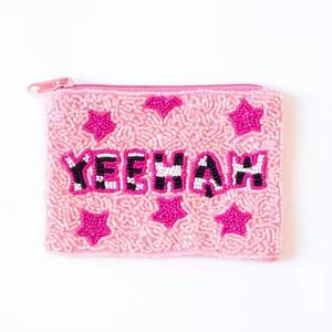 Bolso de mano artesanal con cuentas para el día del partido, forma rectangular, letras naranjas sobre textil azul marino, tipo clutch. - Product Image 3