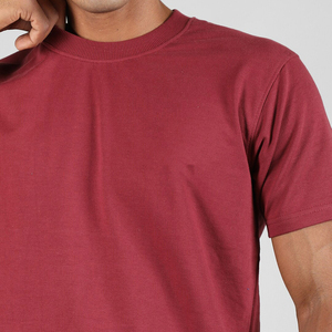 Conjunto Deportivo para Hombre Color Borgoña, Manga Corta, Cuello Redondo, Corte Regular, Cintura Elástica, 100% Poliéster, Color Sólido, Primavera - Product Image 5