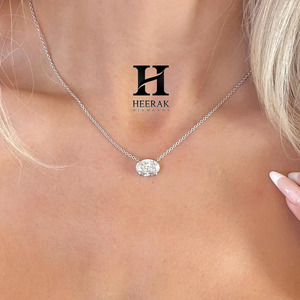 Collier pendentif en diamant de laboratoire taille ovale de luxe en or 14 carats pour femmes - Product Image 5