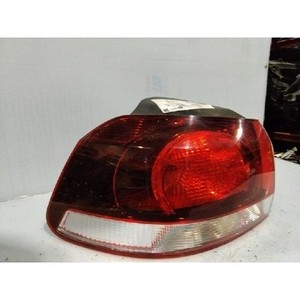 Luz Trasera Izquierda Usada para Golf 5K0945095M - Product Image 2