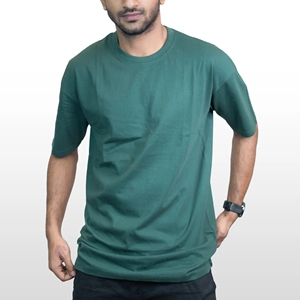 เสื้อยืดแขนสั้นสีเขียวขวดสำหรับผู้ชายจาก Clush Industries ผ้าถักเนื้อนุ่ม 100% ผ้าฝ้าย สีพื้น ระบายอากาศได้ดี แห้งเร็ว เหมาะสำหรับใส่ทุกวัน - Product Image 3