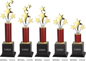 Trophée étoile en métal avec colonne rouge et base noire pour événements sportifs Modèle 510 A B C D E Série base en bois noir - Product Image 5