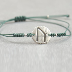 Bracelet Vintage Viking Laguz Rune fait à la main pour hommes et adolescents forgé Bracelet manchette bijoux - Product Image 4