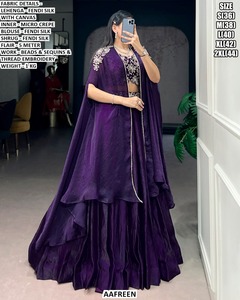 ชุดเลเฮนกาโชลีผ้าไหม Zaffran Luxe ยาวคลุมเท้า ป้องกันแสงแดด แห้งเร็ว เหมาะสำหรับงานแต่งงาน - Product Image 3