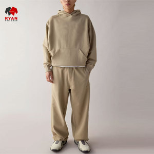 Chándal para Hombre Ryan Pro Gear, Diseño Personalizado, Tela Cómoda, Corte Regular, con Logotipo Personalizado, Ropa Casual - Product Image 1