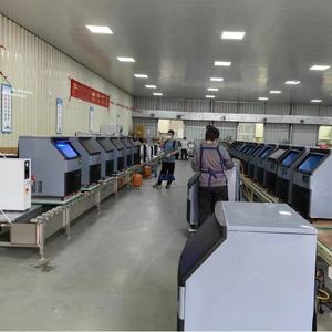 Machine à glaçons commerciale de haute qualité, type eau, fabrication rapide de glaçons en cubes, refroidissement rapide, machine à glaçons automatique pour hôtel - Product Image 4