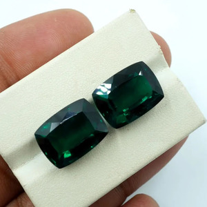 HAYAAT GEMS Esmeraldas Zambianas Cultivadas en Laboratorio, Corte Cojín, Cambio de Color Verde, 20.30 Ct, Par, Modelo N-72, Joyería de la India - Product Image 4