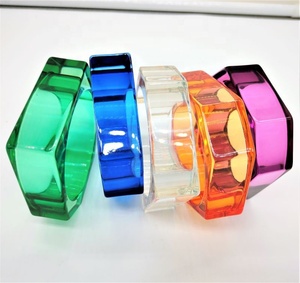 Conjunto de Brazaletes de Resina Irregulares, Joyería Artística de Moda, Escultura Hecha a Mano Multicolor, Accesorio Decorativo - Product Image 2