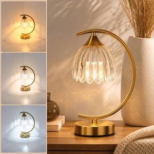 Lampe de table moderne plaquée or avec abat-jour en verre vert, design rond, luminaire contemporain - Product Image 6