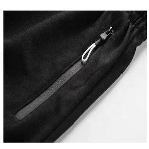 Shorts Deportivos Personalizados al por Mayor para Hombre, Diseño Personalizado, Corte Ajustado, Estilo Urbano, Ecológicos - Product Image 4