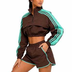 Conjunto Deportivo de 2 Piezas para Mujer, Color Marrón Menta, Top Corto de Manga Larga y Pantalones Cortos, Transpirable, de Secado Rápido, con Cuello Alto, en Spandex - Product Image 5