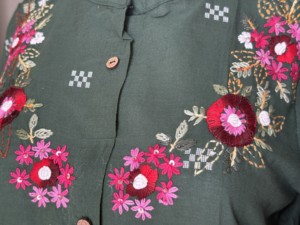 Robe Kurti florale bohème verte pour femme, pour les fêtes de mariage - Product Image 5