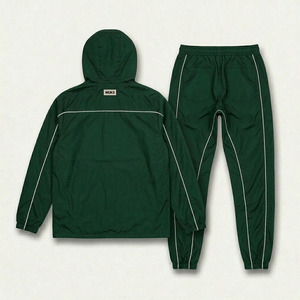 Conjunto Deportivo Retro Y2K de 2 Piezas para Hombre, Chaqueta Cortavientos de Nailon con Capucha y Pantalones Deportivos con Detalles de Ribete, Estilo Urbano - Product Image 2