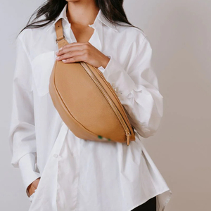 Sac banane <span class=keywords><strong>en</strong></span> <span class=keywords><strong>cuir</strong></span> suédé pour costume de pirate, pochette portefeuille pour téléphone, ceinture pour hommes et femmes, sac de voyage, logo personnalisé, prix de gros - Product Image 2