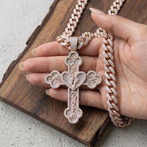 Collier pendentif croix chapelet Hip Hop Iced Out en Moissanite, Bijoux Bling - Product Image 5