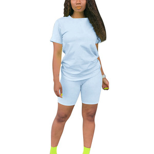 Conjunto de Camiseta de Manga Corta y Pantalones Cortos Casuales Azul Claro para Mujer, Cuello Redondo, Color Sólido, Transpirable, Atuendo de Verano, Corte Regular - Product Image 1