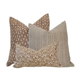 Housse de coussin en coton et lin brodé style bohème, motif floral carré, faite à la main, décoration d'intérieur, taies d'oreiller - Product Image 1