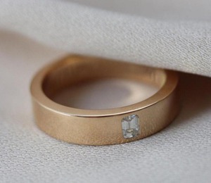 Nuevo anillo de banda de oro macizo con diamantes CZ de corte esmeralda, joyería llamativa para mujer, uso diario, regalo. - Product Image 2
