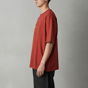 เสื้อยืดผู้ชายทรงบ็อกซี่ แขนเสื้อแบบดรอปโชว์เดอร์ สีสันปรับแต่งได้ ผ้าฝ้าย 100% หนัก 210 กรัม เหมาะสำหรับใส่หน้าร้อน ขายดี - Product Image 3