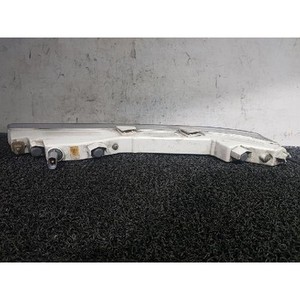 ชุดไฟเลี้ยวหน้าขวา Centennial RIGHT Lamp Assy-Front Turn Signal, RH มือสอง OEM 923023B000 - Product Image 5