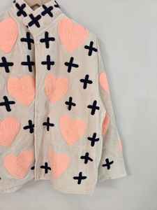 Chaqueta de Invierno para Mujer, Hecha a Mano, con Bordado de Ojo Turco y Suzani, de Terciopelo Rojo, Manga Corta, Reversible, Transpirable y Ecológica - Product Image 4