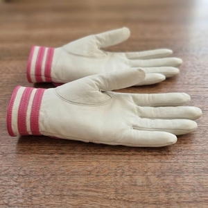 Gant de golf OEM en cuir Cabretta de qualité supérieure, logo personnalisé, adhérence douce, respirant, perforé, ergonomique, marque privée, pour la main gauche, cyclisme, sport - Product Image 1