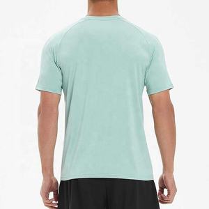 OEM เสื้อยืดวิ่งออกกำลังกายลำลองผู้ชาย, เสื้อยืดคอกลมแขนสั้นระบายอากาศได้ดีแห้งเร็วสำหรับฤดูร้อน - Product Image 5