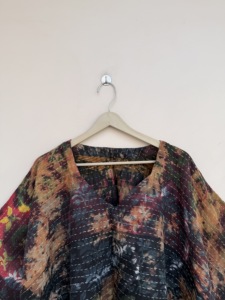 Blusa Boho Hecha a Mano con Estampado Tie Dye, Estilo Vintage, Talla Grande - Product Image 2
