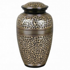 เครื่องทองเหลืองสำหรับช่างฝีมือที่มีการแกะสลักแบบกำหนดเองและการออกแบบที่คลาสสิกสำหรับความทรงจำที่น่าจดจำโดยการตกแต่งบ้านด้วยสัจพจน์ - Product Image 1