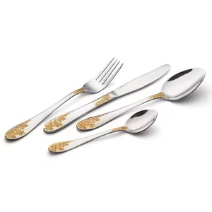 Ensemble de couverts élégants en acier inoxydable avec finition moderne pour une présentation de table de luxe - Product Image 5
