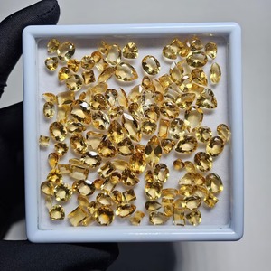 Quartz Citrine Jaune Naturel Pierre de Naissance de Novembre, Gemmes en vrac à taille Trillion et formes variées pour la fabrication de bijoux - Product Image 6