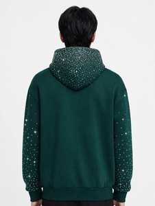 เสื้อฮู้ดดี้โอเวอร์ไซส์สีเขียวบุโพลีเอสเตอร์สำหรับผู้ชาย ยี่ห้อ Oneten  ตกแต่งด้วยลายตัวอักษรและคริสตัลวิบวับ เหมาะสำหรับฤดูหนาว - Product Image 2