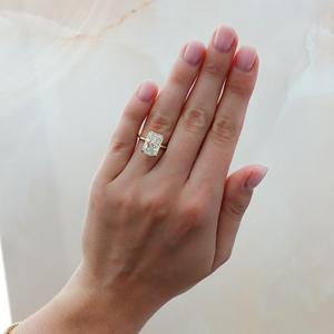 Bague de fiançailles en diamant 14k 18k Or massif serti clos 5 carats Radiant Solitaire Diamant de laboratoire pour Demande en mariage Anniversaire Bijoux fins Vente en gros - Product Image 2