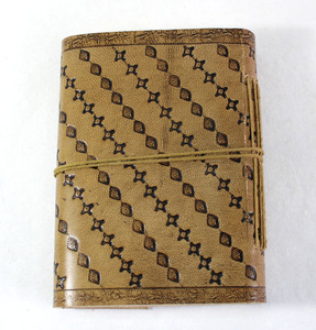 Personalized <b>Leather</b> <b>Diary</b> Handmade Recycled Cotton Paper <b>Leather</b> Journal Wood And Acid Free With Antique Embossed Design - Product Image 6