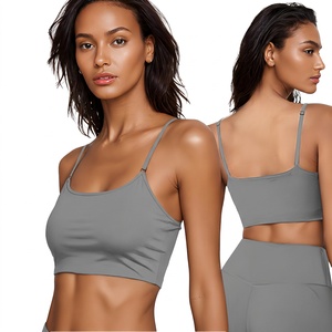 Soutien-gorge de sport pour femme à bretelles, maintien moyen, noir uni, haut de yoga - Product Image 3