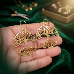 Boucles d'oreilles pendantes en laiton en gros – Designs ethniques, bohèmes et contemporains - Product Image 5