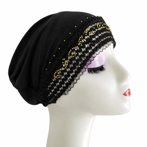 Bonnet en satin noir brodé de fleurs avec perles dorées, ajustable, unisexe, pour les voyages, toutes saisons - Product Image 3