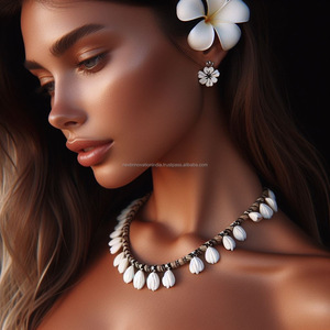 Collares y colgantes artesanales de Aloha, joyería hawaiana única que refleja el esplendor tropical - Product Image 3