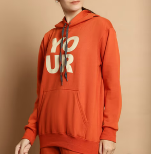 Ensemble de survêtements sportifs deux pièces pour femme, coupe oversize personnalisée, imprimé graphique, avec sweat à capuche et pantalon de jogging - Product Image 5