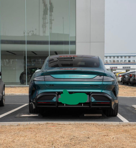 Xiao-mi SU7 Ultra 2025 2026 en Stock |   Sedán Deportivo Eléctrico Puro |   Vehículo de Nueva Energía de Alto Rendimiento con Carga Rápida de 800V - Product Image 2