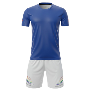 Ensemble de football sublimé dégradé en maille 100 % polyester, coupe automatisée, col rond, maillot à manches courtes et short - Product Image 3