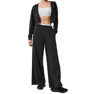 Conjunto de Sudadera con Capucha Corta y Pantalones Anchos para Mujer, 2 Piezas, Ligero, Elástico, Ropa Deportiva Informal, Venta al Por Mayor, OEM - Product Image 1