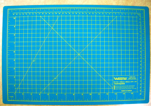 Tapis de découpe A4 auto-cicatrisant en PVC double face à prix compétitif pour le bureau et l'art - Product Image 2