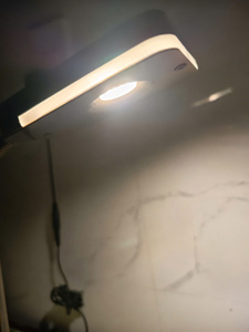 Lampe de table LED réglable Lumetal, abat-jour rectangulaire noir, commande par bouton, intensité variable, blanc chaud 3000K, corps en métal, design européen - Product Image 6